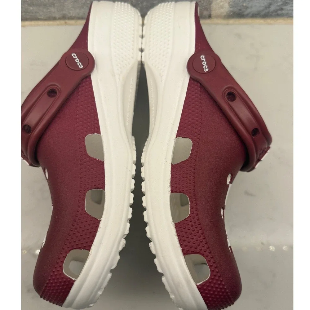 Crocs Texas A&M Aggies Classic Clogs Maroon White Mens 7 Womens 9 NCAA